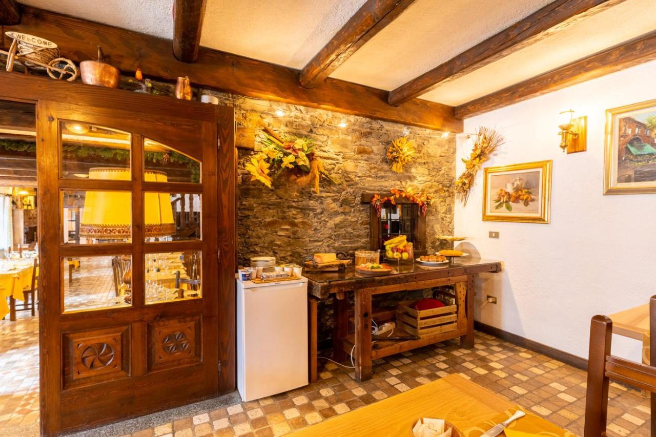 Hotel Des Alpes Saint-Rhemy-En-Bosses Luaran gambar