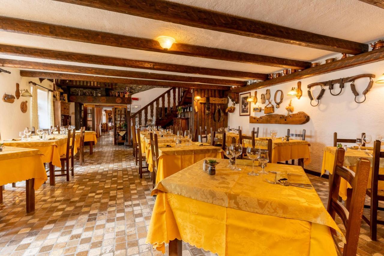 Hotel Des Alpes Saint-Rhemy-En-Bosses Luaran gambar