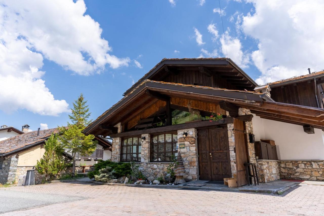 Hotel Des Alpes Saint-Rhemy-En-Bosses Luaran gambar