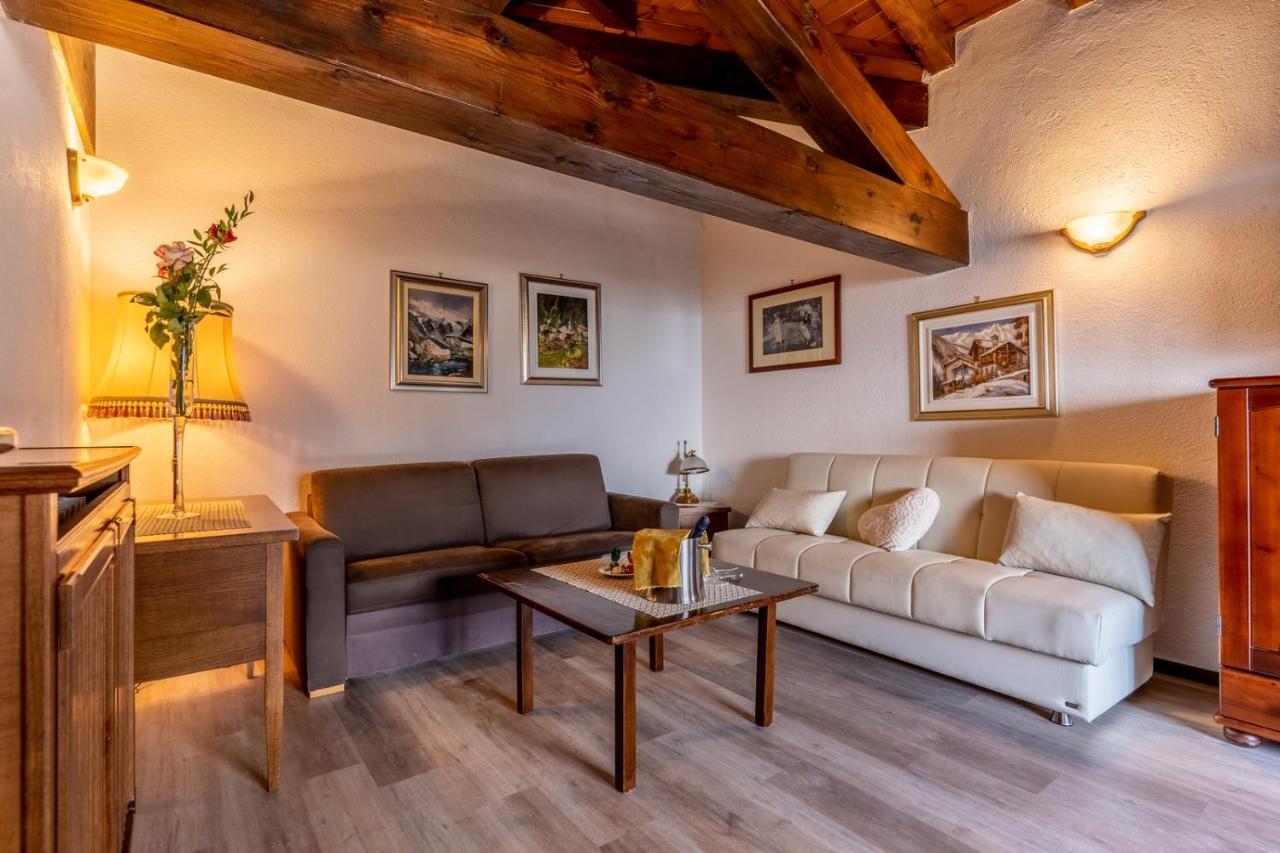 Hotel Des Alpes Saint-Rhemy-En-Bosses Luaran gambar