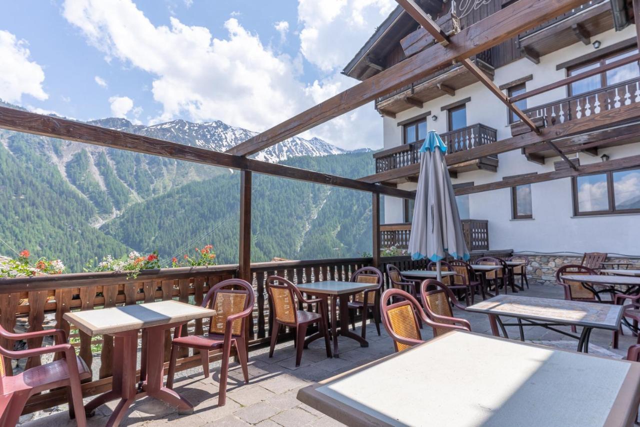 Hotel Des Alpes Saint-Rhemy-En-Bosses Luaran gambar