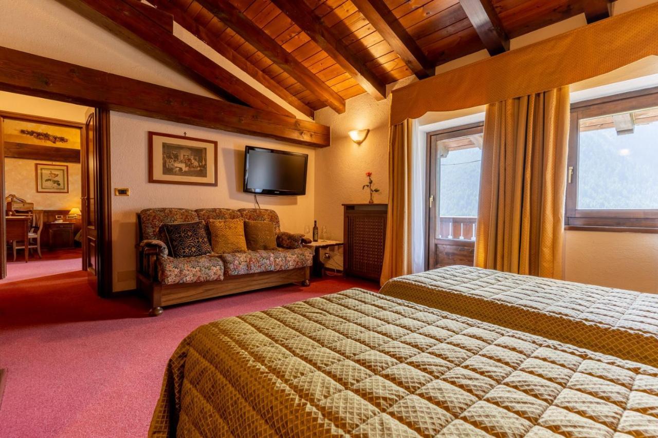 Hotel Des Alpes Saint-Rhemy-En-Bosses Luaran gambar