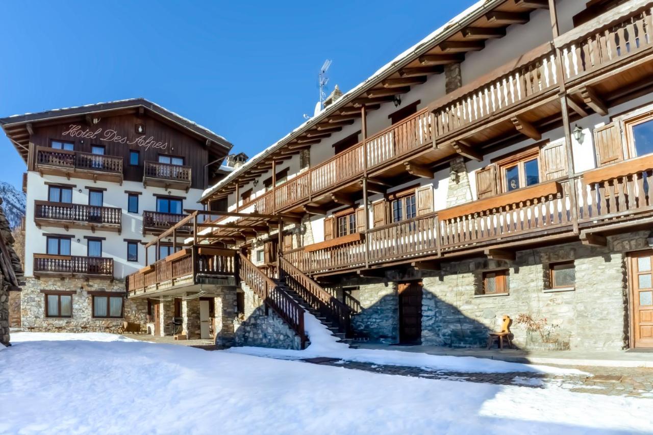 Hotel Des Alpes Saint-Rhemy-En-Bosses Luaran gambar